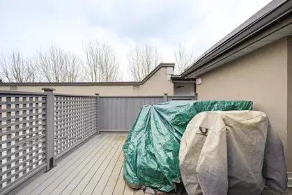 Backyard Photo of 303 12088 66 Avenue, Surrey, BC