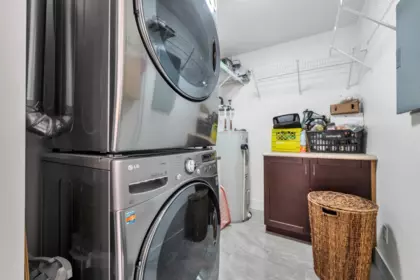 Mudroom Photo of 303 12088 66 Avenue, Surrey, BC