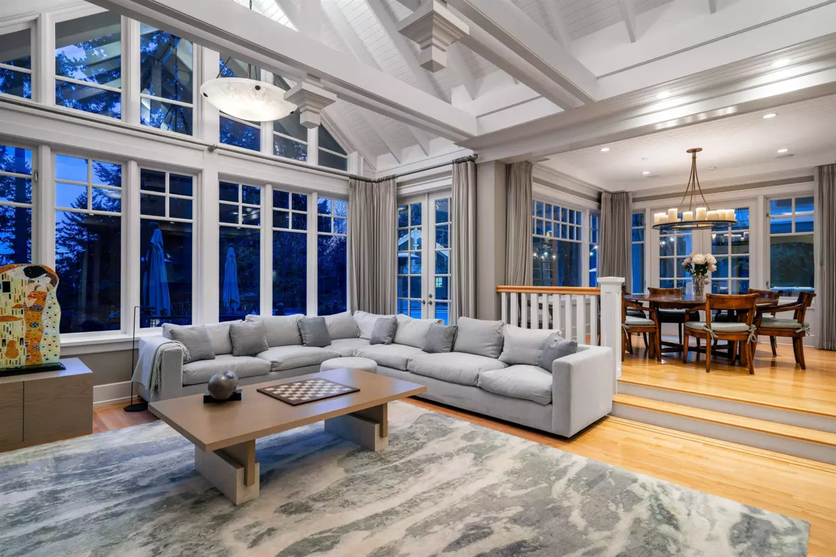 Family Room Photo of 2958 Mathers Crescent, West Vancouver, BC