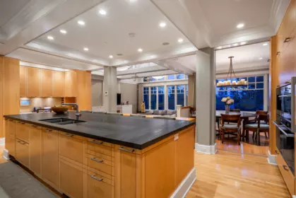 Breakfast Nook Photo of 2958 Mathers Crescent, West Vancouver, BC