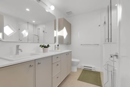 Primary Bathroom Photo of 101 1331 Olmsted Street, Coquitlam, BC