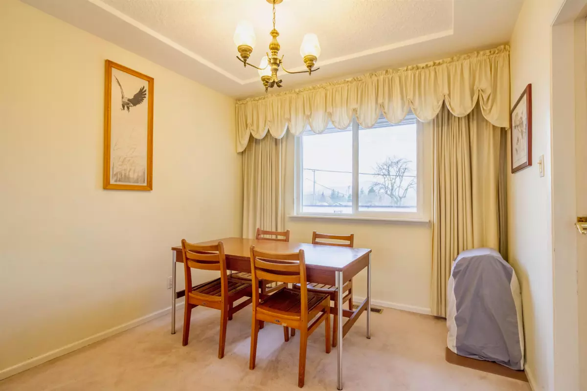 Dining Area Photo of 4645 Charlotte Court, Burnaby, BC