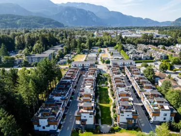 204 39767 Government Road, Squamish, BC, Squamish — Apartment/Condo for sale