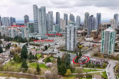 304 4345 Grange Street, Burnaby, BC, Burnaby — Apartment/Condo for sale