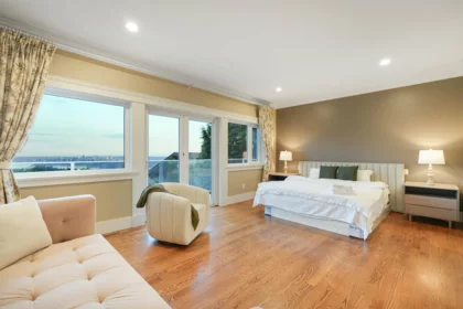 Loft / Bonus Room Photo of 1371 Burnside Road, West Vancouver, BC