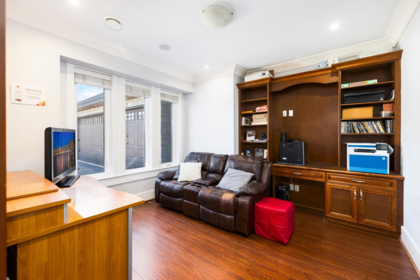 Kitchen Photo of 2091 Mclennan Avenue, Richmond, BC