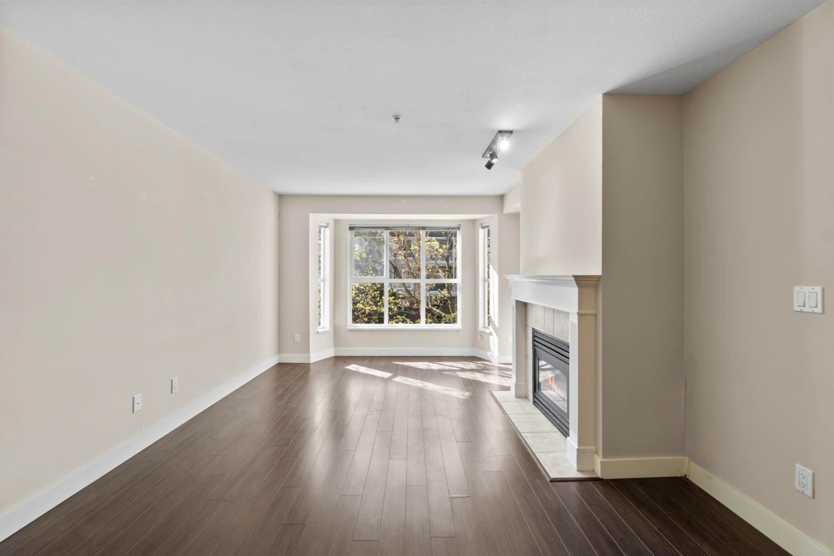 Family Room Photo of 205 2393 Welcher Avenue, Port Coquitlam, BC