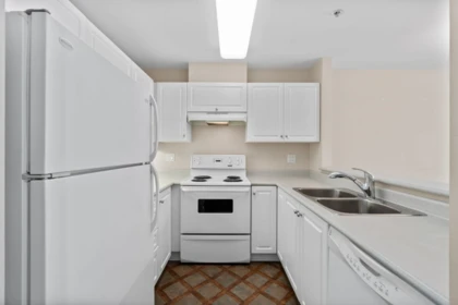 Guest Bathroom Photo of 205 2393 Welcher Avenue, Port Coquitlam, BC