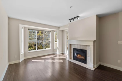 Kitchen Photo of 205 2393 Welcher Avenue, Port Coquitlam, BC