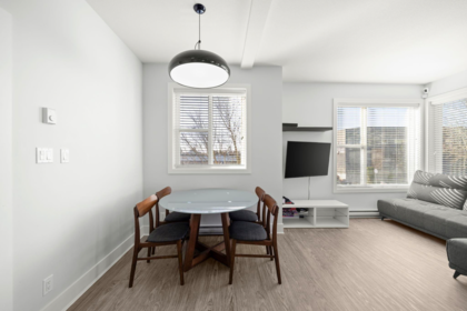 Kitchen Photo of 222 15956 86a Avenue, Surrey, BC