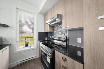 Primary Bathroom Photo of 222 15956 86a Avenue, Surrey, BC