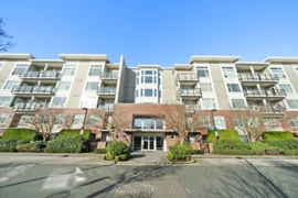 222 15956 86a Avenue, Surrey, BC
