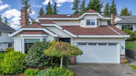 7827 167a Street, Surrey, BC, Surrey — Single Family Residence for sale