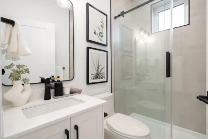 Guest Bathroom Photo of 2612 Horley Street, Vancouver, BC