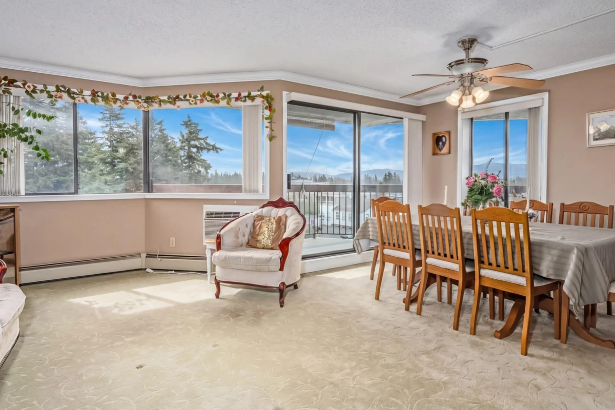 Family Room Photo of 707 31955 Old Yale Road, Abbotsford, BC