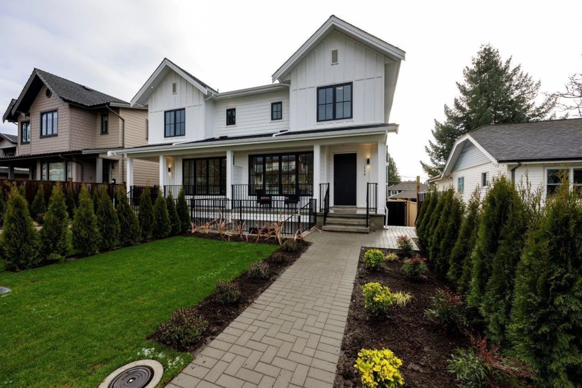 Exterior Rear Photo of 229 E 22nd Street, North Vancouver, BC
