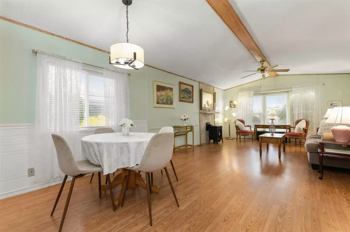 Family Room Photo of 81 6035 Vedder Road, Chilliwack, BC