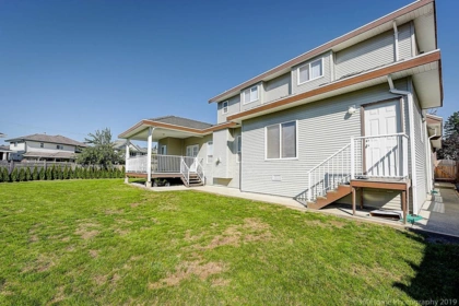 Staircase Photo of 15648 83a Avenue, Surrey, BC