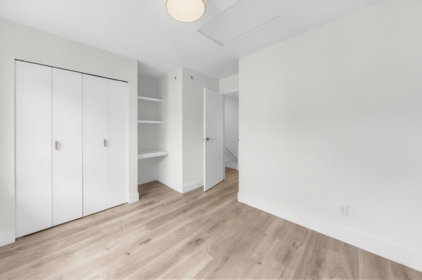 Guest Bathroom Photo of 18 6868 Burlington Avenue, Burnaby, BC