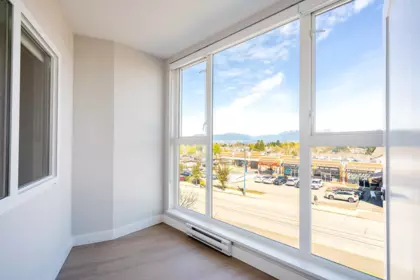 Basement Recreation Room Photo of 307 3050 Kingsway, Vancouver, BC
