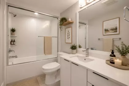 Walk-In Closet Photo of 307 3050 Kingsway, Vancouver, BC