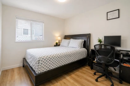 Bedroom 2 Photo of 16158 16a Avenue, Surrey, BC