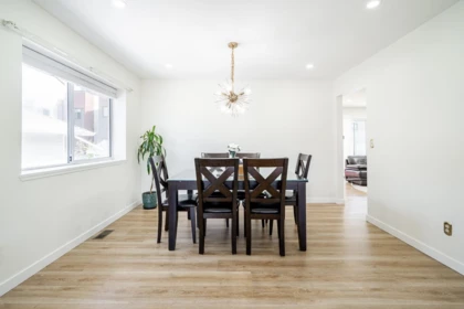 Kitchen Photo of 16158 16a Avenue, Surrey, BC