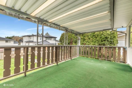 Outdoor Patio Photo of 11573 84a Avenue, Delta, BC