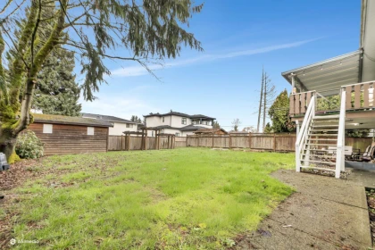 Swimming Pool Photo of 11573 84a Avenue, Delta, BC