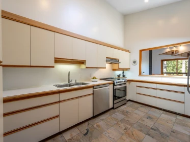 Breakfast Nook Photo of 2315 Cheakamus Way, Whistler, BC