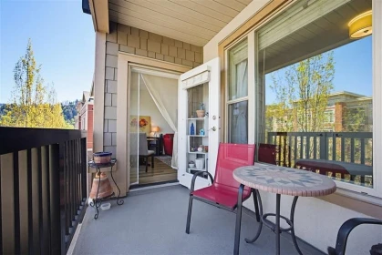 Swimming Pool Photo of 309 45530 Market Way, Chilliwack, BC