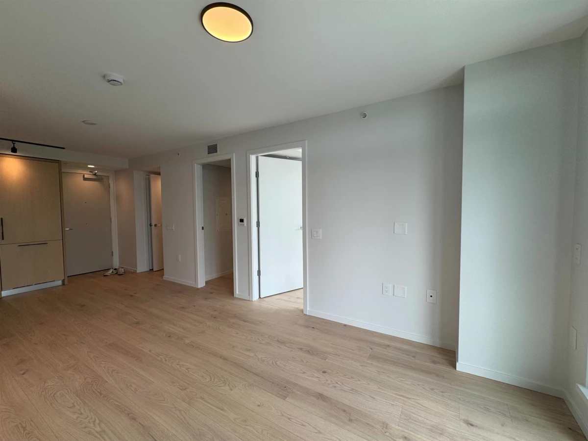 Family Room Photo of 602 2729 Kingsway, Vancouver, BC