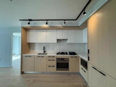 602 2729 Kingsway, Vancouver, BC