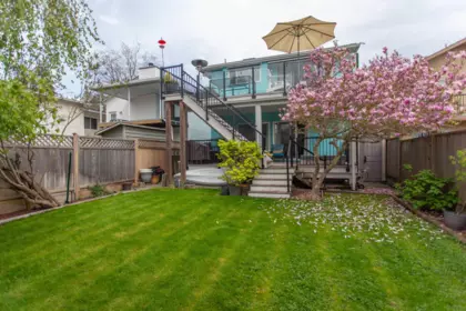 Aerial View of 867 Stayte Road, White Rock, BC