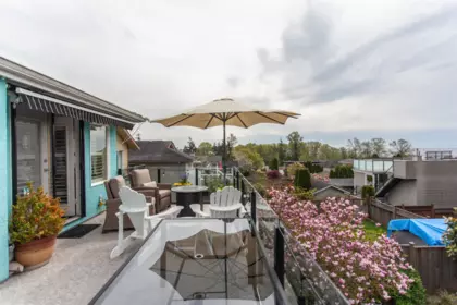 Community Amenities Photo (Clubhouse) of 867 Stayte Road, White Rock, BC