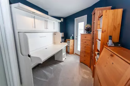 Laundry Room Photo of 867 Stayte Road, White Rock, BC