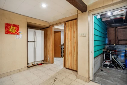 Hot Tub / Spa Photo of 1388 E 60th Avenue, Vancouver, BC