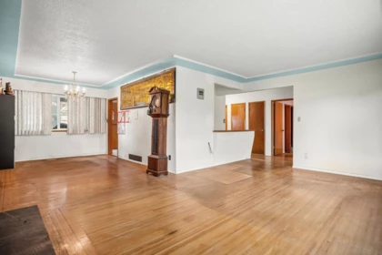 Primary Bedroom Photo of 1388 E 60th Avenue, Vancouver, BC