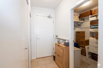 Guest Bathroom Photo of 402 480 Robson Street, Vancouver, BC