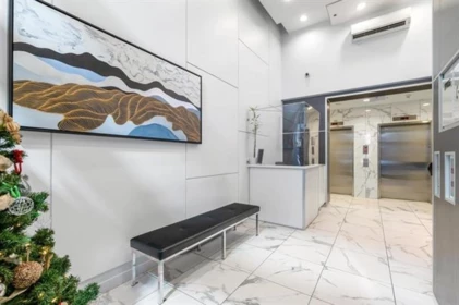 Laundry Room Photo of 402 480 Robson Street, Vancouver, BC