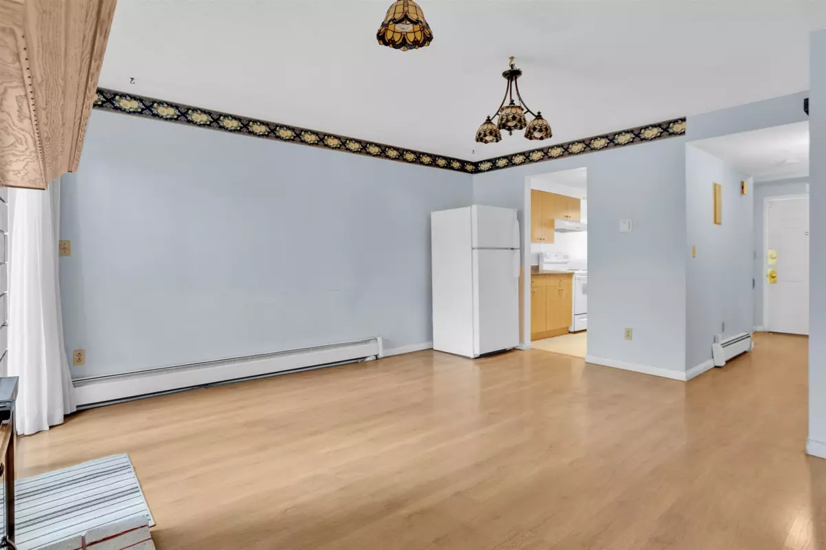 Family Room Photo of 241 7447 140 Street, Surrey, BC