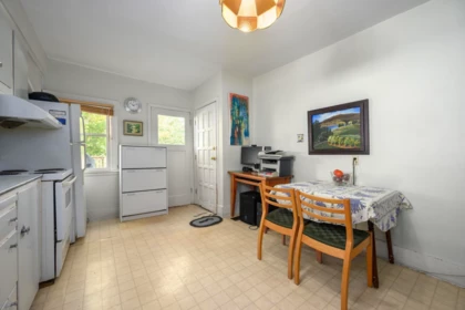Kitchen Photo of 2633 Venables Street, Vancouver, BC