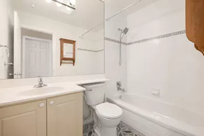 Guest Bathroom Photo of PH12 511 W 7th Avenue, Vancouver, BC