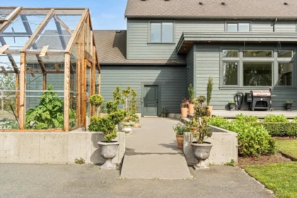 Outdoor Kitchen Photo of 10419 Mcsween Road, Chilliwack, BC
