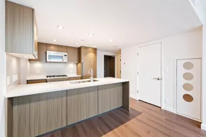 Kitchen Photo of 2105 125 E 14th Street, North Vancouver, BC