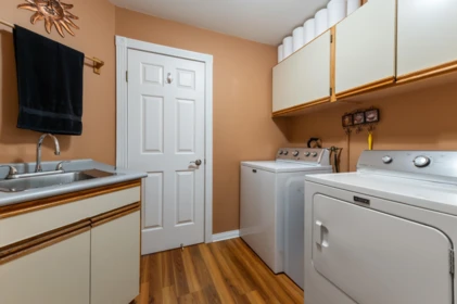 Hot Tub / Spa Photo of 8588 141 Street, Surrey, BC