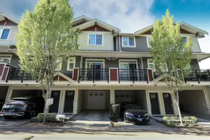 9 6383 140 Street, Surrey, BC, Surrey — Townhouse for sale