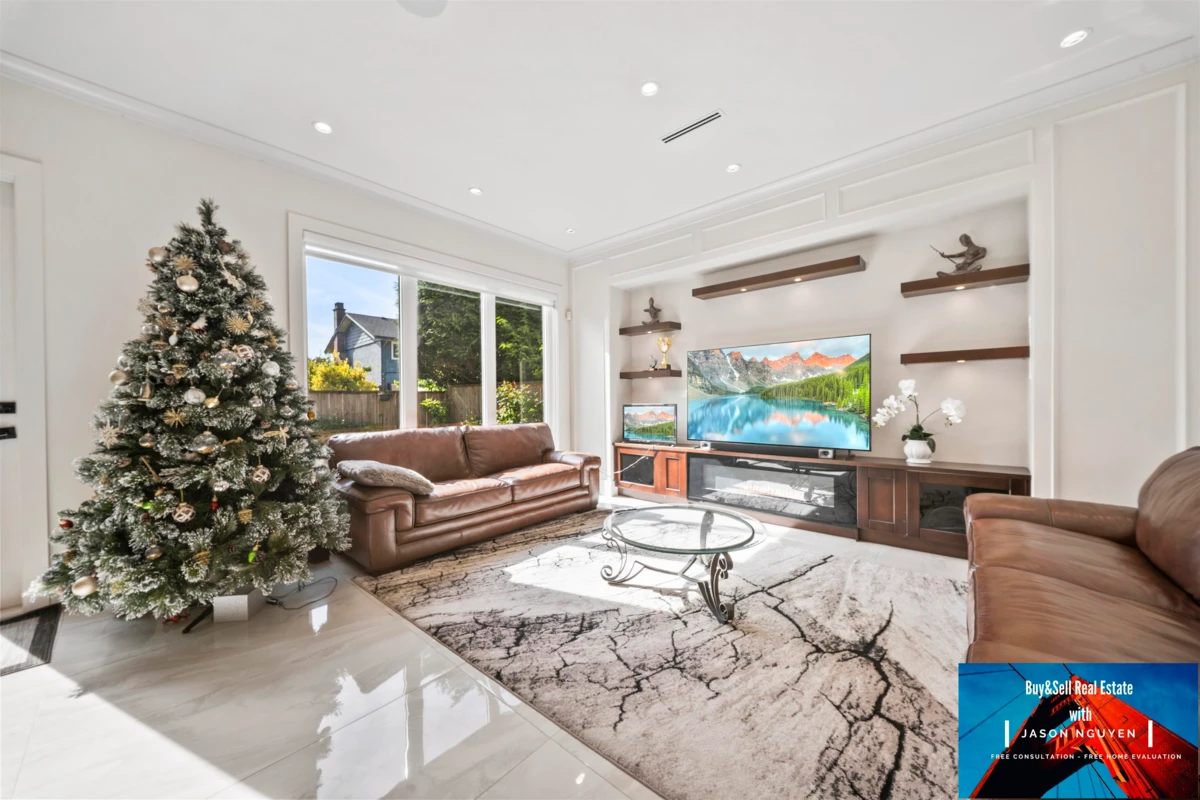 Family Room Photo of 9151 Glendower Drive, Richmond, BC