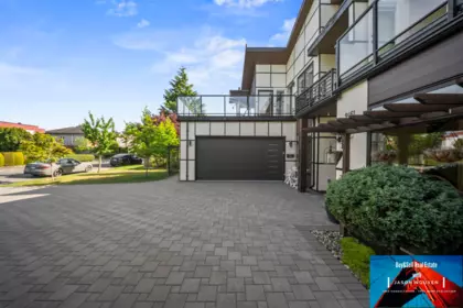 Outdoor Kitchen Photo of 9151 Glendower Drive, Richmond, BC