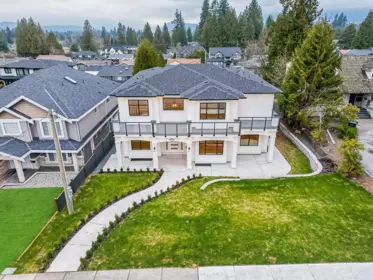Hot Tub / Spa Photo of 897 Cottonwood Avenue, Coquitlam, BC